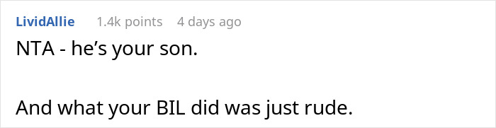 Netizens Side With This Dad For Reminding His Son's Teacher He's The Parent And Not His Girlfriend During Parent Meeting At School Netizens Side With This Dad For Reminding His Son's Teacher He's The Parent And Not His Girlfriend During Parent Meeting At School