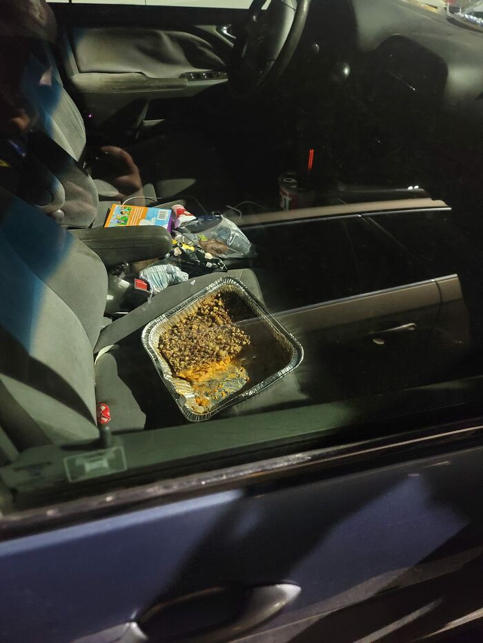 The "This Is Why I Don't Do Potlucks" Facebook Group Shares The Worst Dishes Someone Had The Audacity To Serve (40 New Pics)