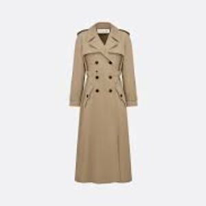 ThreeTrenchCoatsInaTrenchcoat