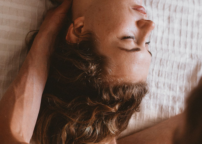 People Share 50 Random And Weird Facts That Make Others Think 'How The Hell Do You Know That?'