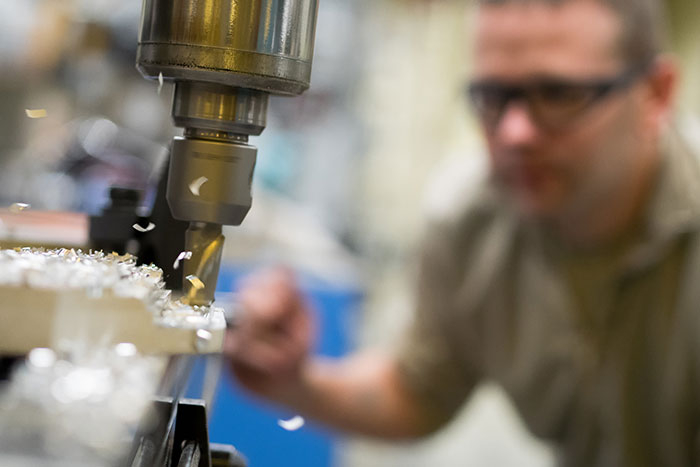 Boss Punishes Employee Because His Work Is Perfect Only 99% Of The Time, Regrets It After He Reaches 100% With Horrible Productivity Boss Punishes Employee Because His Work Is Perfect Only 99% Of The Time, Regrets It After He Reaches 100% With Horrible Productivity