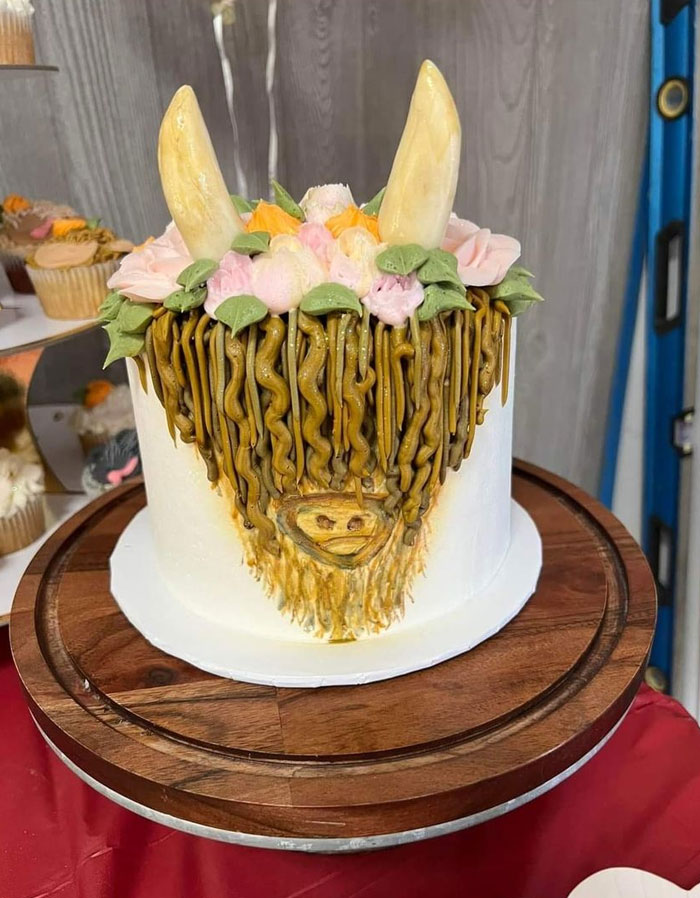 Found In The Wild On My Fb Feed. People Are Saying It's Amazing... I Think It Looks Like 💩 😬 😳