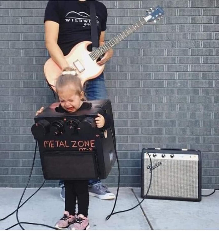 Funny-Humans-Doing-Human-Things-Pics