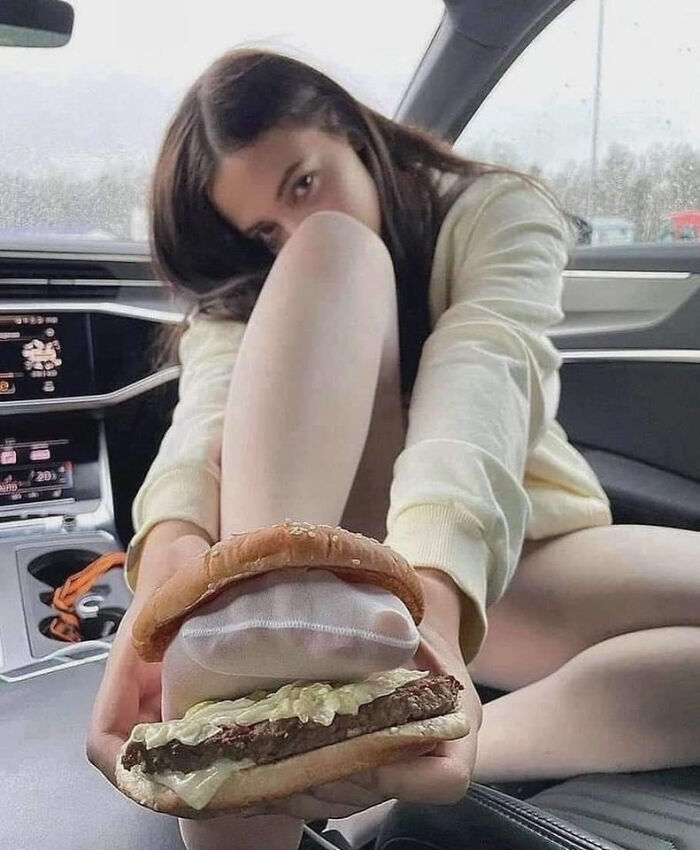 Funny-Humans-Doing-Human-Things-Pics