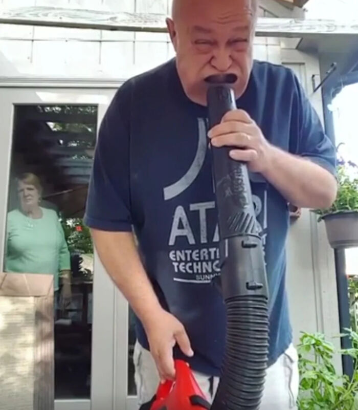 “Humans Doing Human Things”: 50 Pics That Showcase The Weird And Chaotic Side Of Humanity (New Pics)