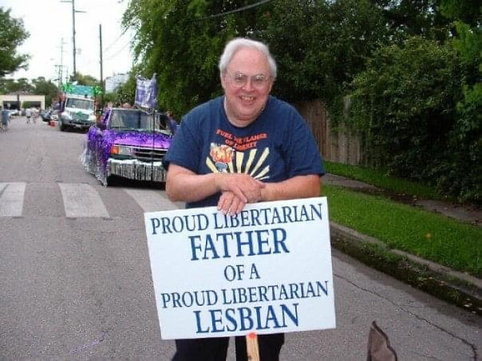 Funny-Humans-Doing-Human-Things-Pics