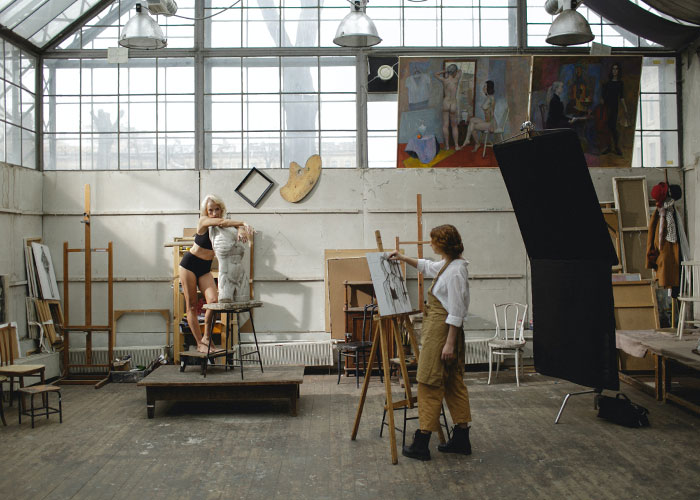 30 People Who've Kept Tabs On Their High School Crush Share How They Turned Out As An Adult