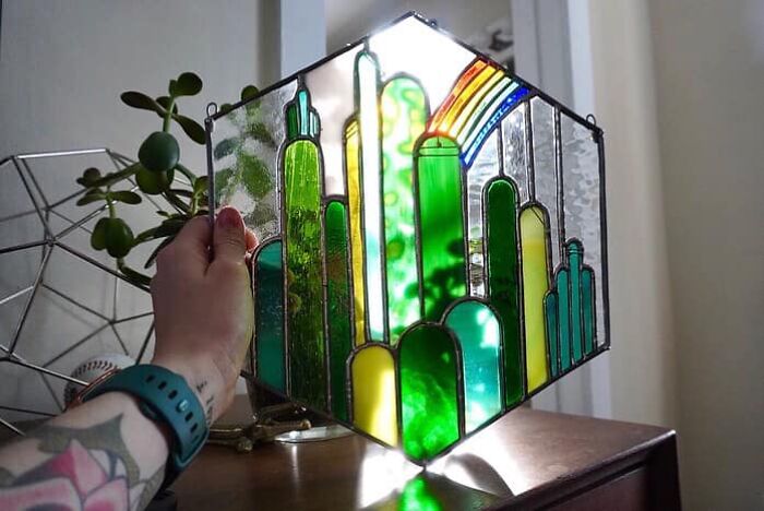 Home-For-Peculiar-Artists