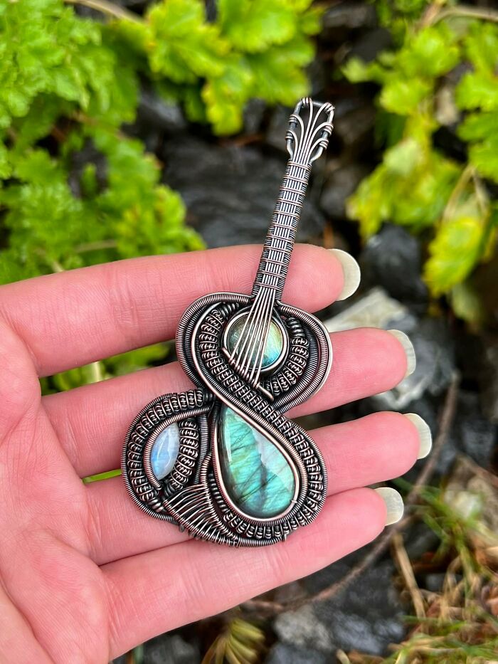 Home-For-Peculiar-Artists