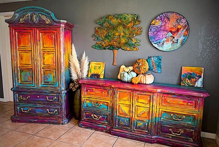 Home-For-Peculiar-Artists