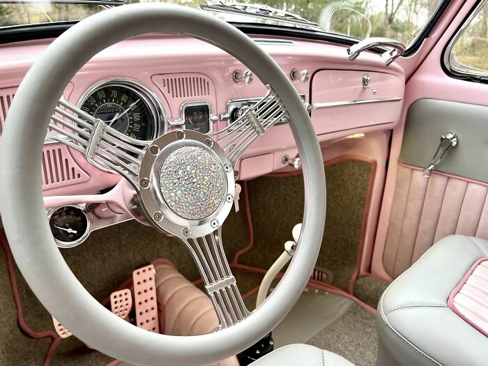 Home-For-Peculiar-Artists