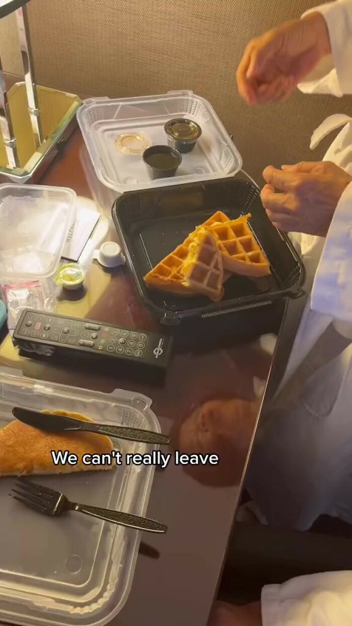 Woman Documents Hotel&rsquo;s Brilliant Response After Finding A Single Bedbug In A Room