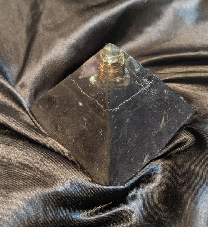 Found It At An Old Cell Phone Tower Site I Worked At, Any Ideas?