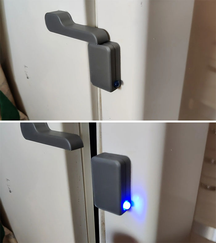Fridge Magnet That Tells You If The Fridge Is Open. No Soldering. Only 3 Components
