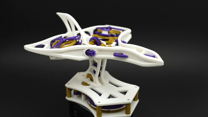 Admist The Bonchies, Here's A Mechanical Airplane