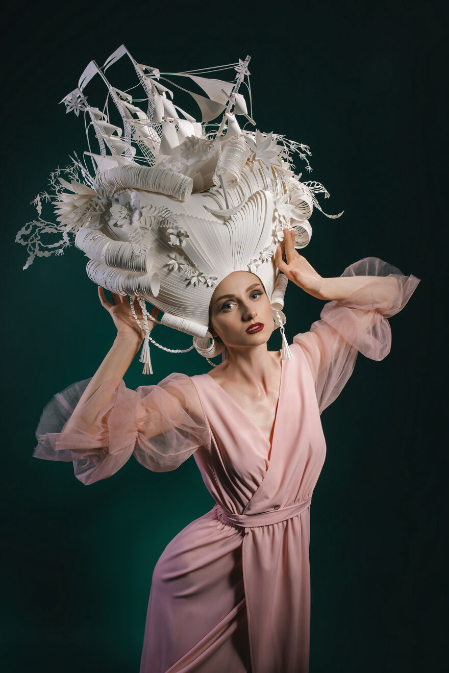 "Mysterious Flying Dutchman": I Make Baroque Paper Wigs (6 Pics)