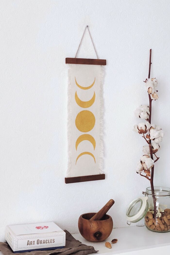 This Is How I Make Wall Hangings With Moon Phases (9 Pics)