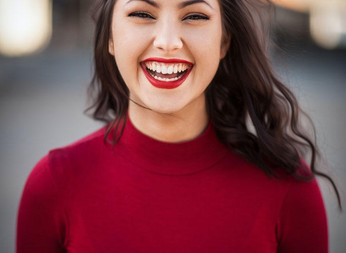 30 "Obvious Signs" To Identify An American In The Crowd, According To Non-Americans