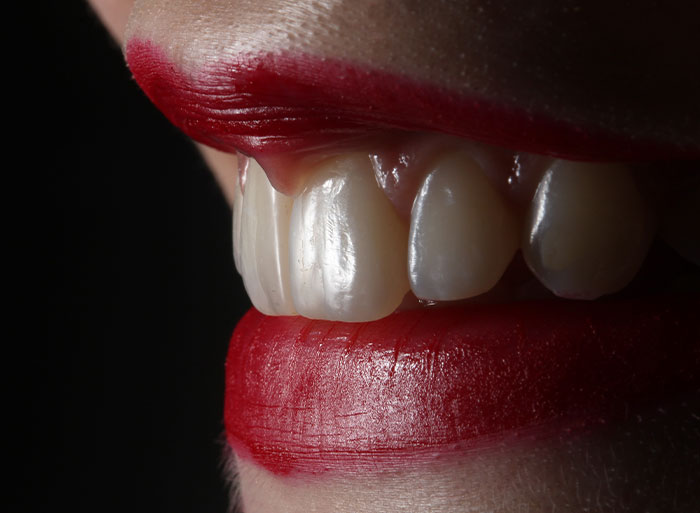 30 "Obvious Signs" To Identify An American In The Crowd, According To Non-Americans