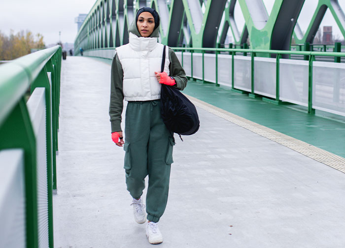 30 "Obvious Signs" To Identify An American In The Crowd, According To Non-Americans