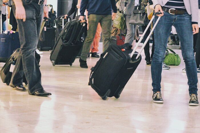 "Pensaba que éramos muy pobres": 25 personas revelan cuando se dieron cuenta de que en realidad eran ricos