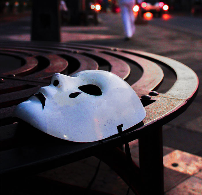 45 Of The Most Unsettling Secrets People Have Revealed About Themselves In This Online Thread