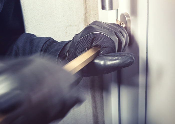 45 Of The Most Unsettling Secrets People Have Revealed About Themselves In This Online Thread