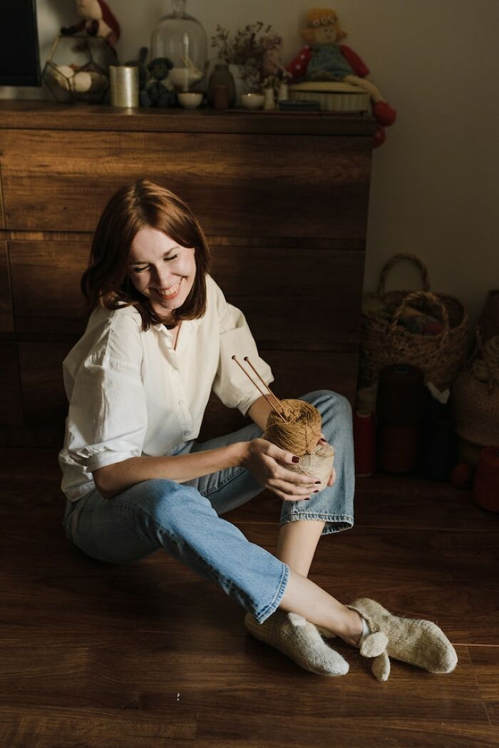 Someone Asked “What’s A Subtle Sign That Someone Is A Good Person But Doesn’t Want To Show It?” And 30 Folks Delivered