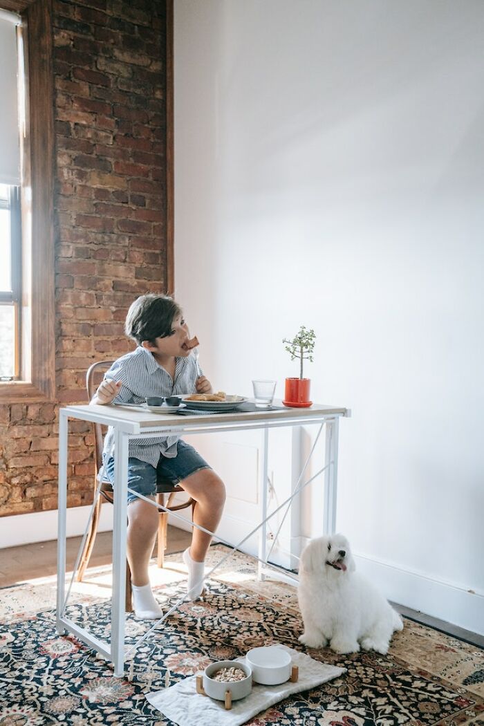 30 Times “Strange” Parents Did Things That Were So Absurd, They Got Shamed Online By Their Kids