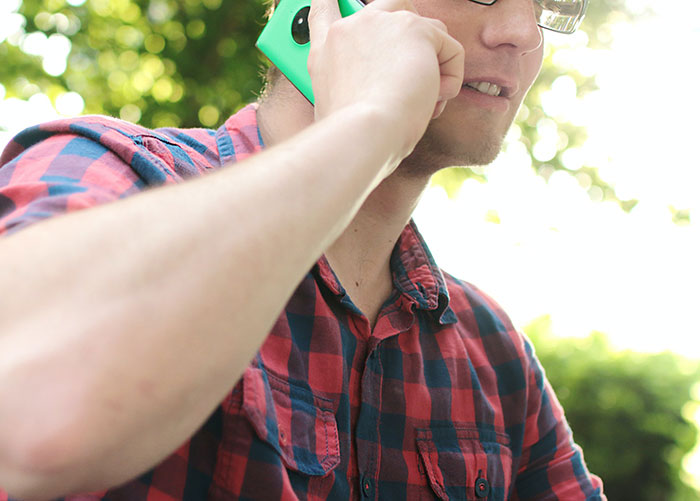 Someone Asked "What Is Something You Say To Scammers Instead Of Hanging Up?" And 50 People Gave The Best Responses