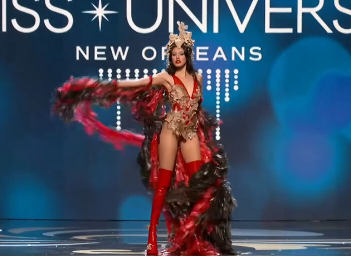 Miss Turkey, Aleyna Sirin