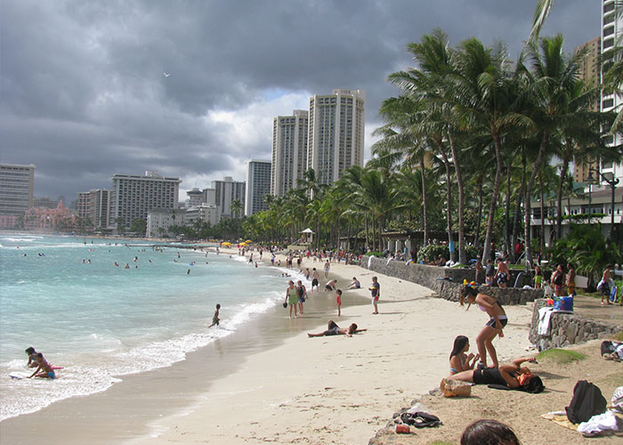 50 Disappointed Tourists Share Travel Destinations From Around The World That Aren't Worth The Hype