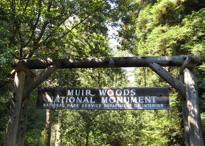 50 Disappointed Tourists Share Travel Destinations From Around The World That Aren't Worth The Hype