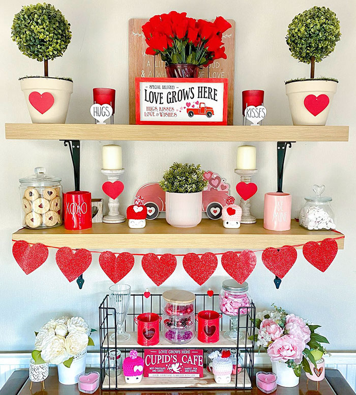 I Finally Finished Decorating My Shelves, And I Love The Pops Of Red