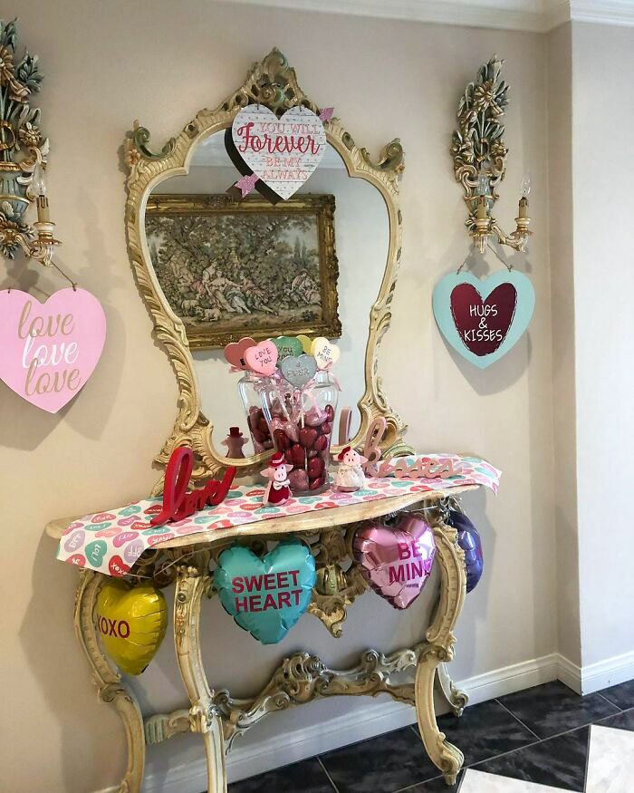 My Valentine's Day Foyer