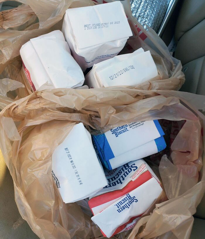 Gonna Surprise The Wife With Some Flours For Valentine's Day