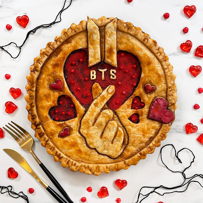 Kicking Off My Valentine's Day-Themed Pies With Some Wee Heart Fingers