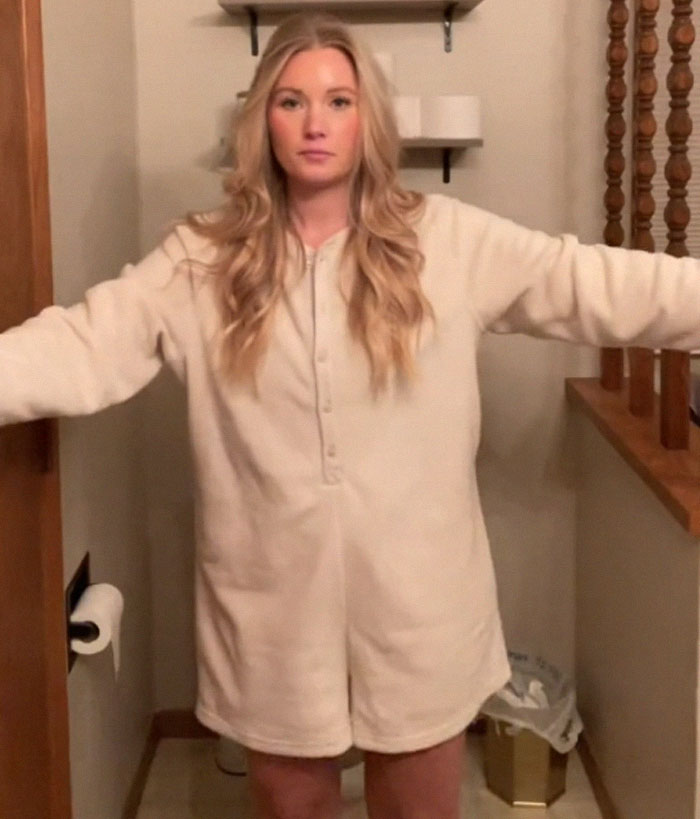 Woman Sparks Heated Discussion By Admitting She Doesn&rsquo;t Wash Pajamas After Every Wear
