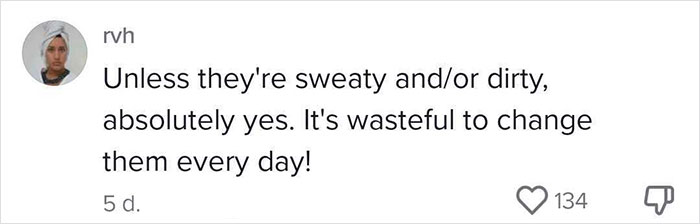 Woman Sparks Heated Discussion By Admitting She Doesn&rsquo;t Wash Pajamas After Every Wear