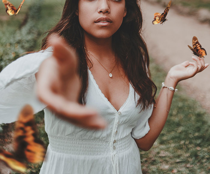 People Online Are Applauding This Wedding Photographer’s Views On Live Animal Use During Celebrations People Online Are Applauding This Wedding Photographer’s Views On Live Animal Use During Celebrations