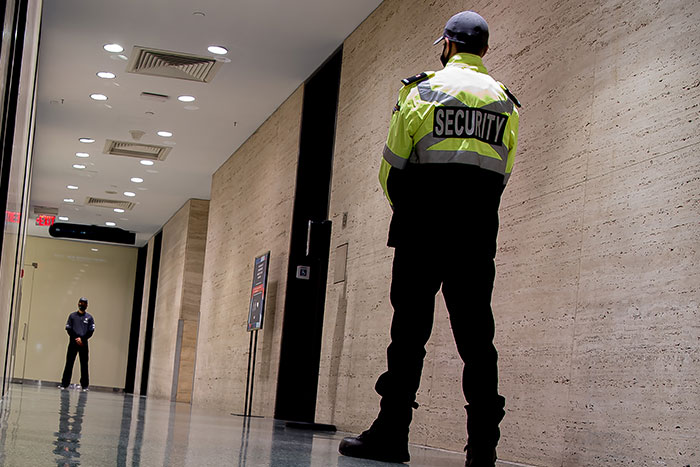 People Who Work In HR Anonymously Share The Biggest Office Scandals They’ve Had To Deal With, And Here Are 30 Of The Wildest Ones