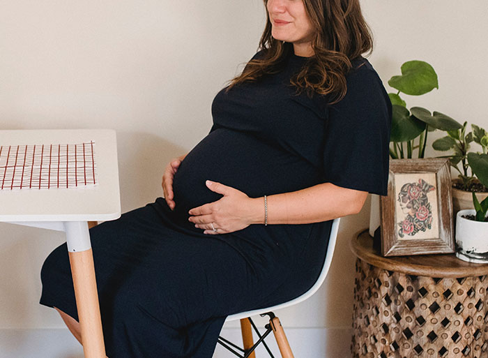 "The Decision Is Perfectly Legal": HR Rejects Candidate Because She's 7 Months Pregnant