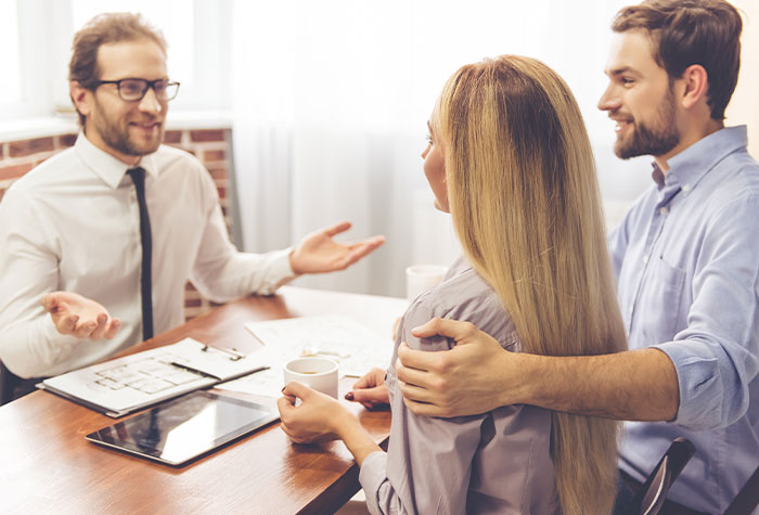 “I’ve Had 6 Lung Infections In The Past Year”: 30 People Reveal The Biggest Downsides To The Careers They Chose