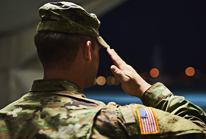 “I’ve Had 6 Lung Infections In The Past Year”: 30 People Reveal The Biggest Downsides To The Careers They Chose