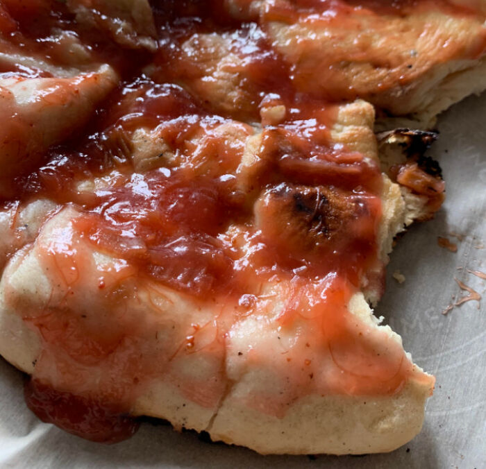 30 People Share Their Favorite Low-Effort Comfort Meals That Require 3 Ingredients Or Less