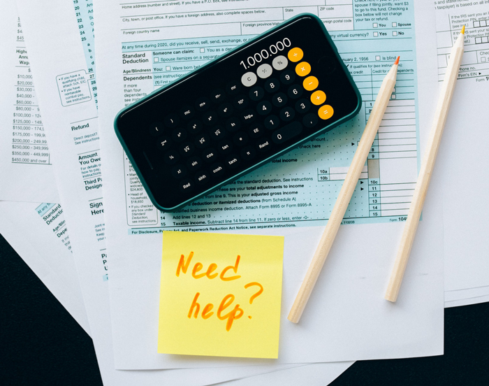 Entitled Woman Got Used To Her Roommate Filing Taxes For Her While She Watched Shows Instead, Calls Her Out When She Refuses