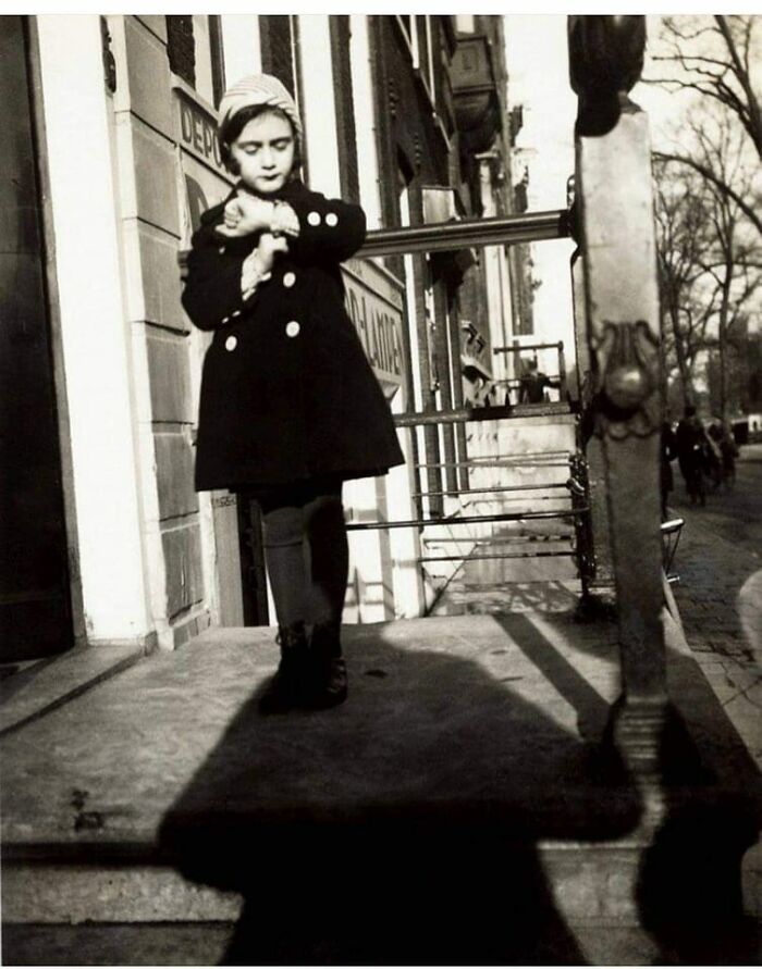 5 Year Old Anne Frank .photographer Her Father Otto