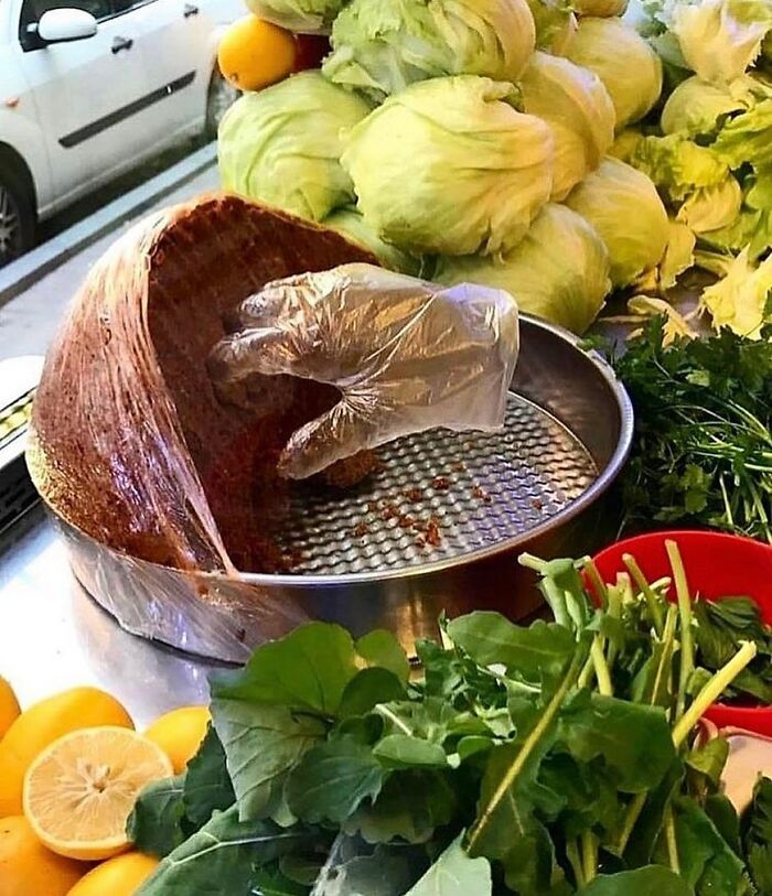 Weird-Food-With-Threatening-Auras-Pics