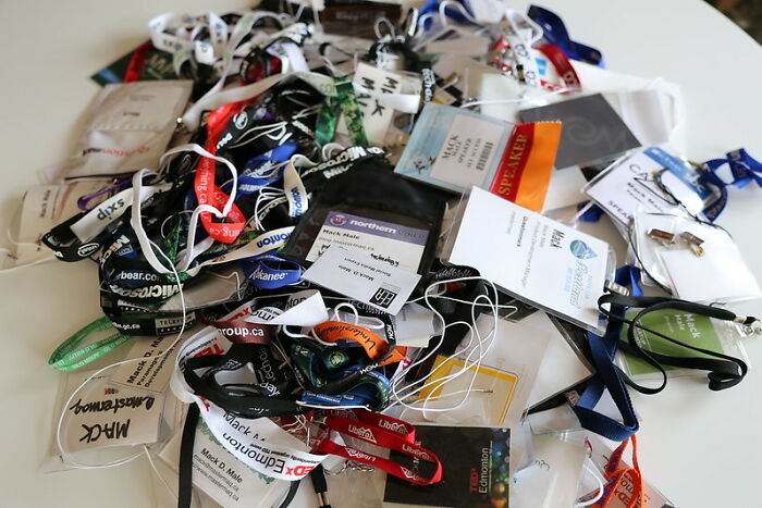 30 Times People Realized They’re Not The Brightest Crayon In The Box, As Shared In This Online Group