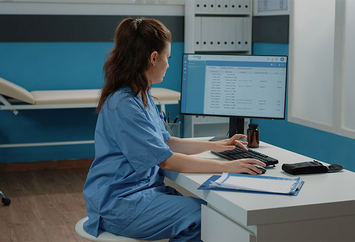 DoorDash Driver Gets Thrown Under The Bus By An Entitled Customer Who Said She Never Got Her Food, Proves She's Lying And Gets Her Arrested